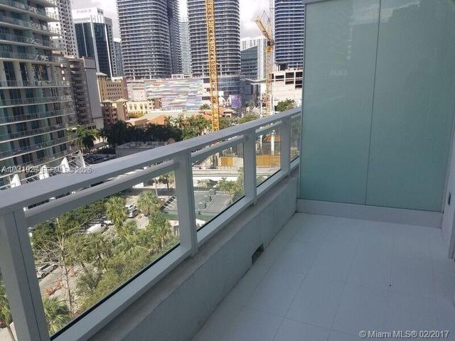 1080 Brickell Ave 909, Miami, FL 33131
