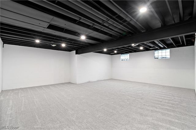 9466 Beryl Street NW, Massillon, OH 44646