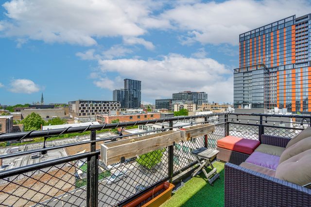 1260 W WASHINGTON Street 608, Chicago, IL 60607