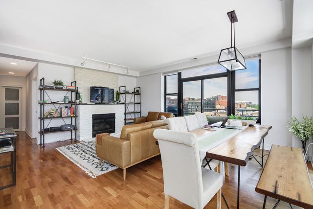 1260 W WASHINGTON Street 608, Chicago, IL 60607