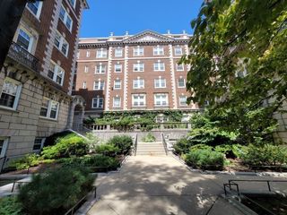 3 Arlington St 22, Cambridge, MA 02140