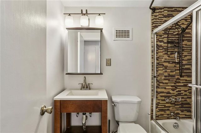 2965 Pharr Court South NW 316, Atlanta, GA 30305