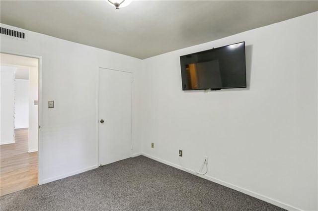 2965 Pharr Court South NW 316, Atlanta, GA 30305