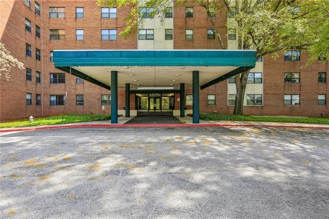 2965 Pharr Court South NW 316, Atlanta, GA 30305