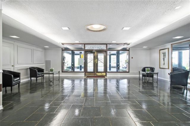 2965 Pharr Court South NW 316, Atlanta, GA 30305