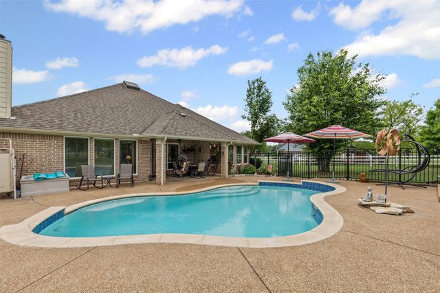 2009 Running Brook Drive, Joshua, TX 76058