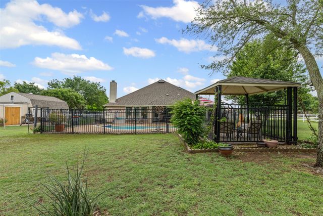 2009 Running Brook Drive, Joshua, TX 76058