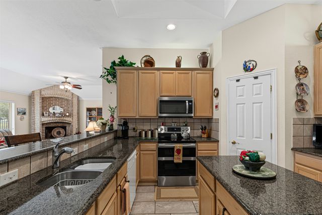2009 Running Brook Drive, Joshua, TX 76058