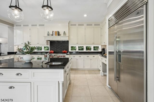 36 Edgemont Rd, Montclair Twp., NJ 07042