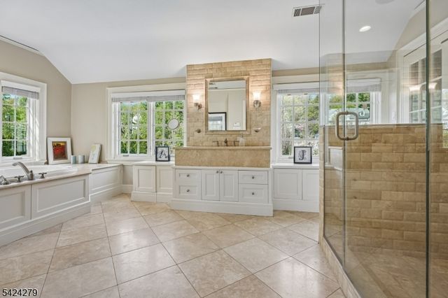 36 Edgemont Rd, Montclair Twp., NJ 07042