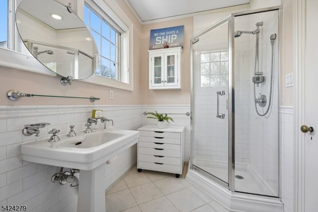 36 Edgemont Rd, Montclair Twp., NJ 07042