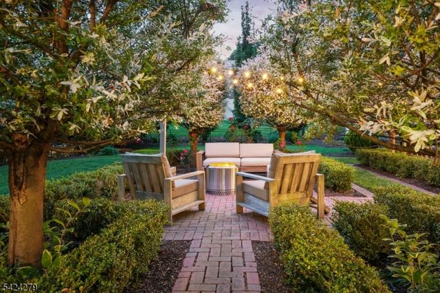 36 Edgemont Rd, Montclair Twp., NJ 07042