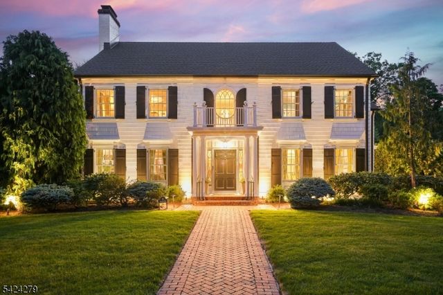 36 Edgemont Rd, Montclair Twp., NJ 07042