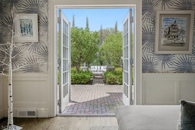 36 Edgemont Rd, Montclair Twp., NJ 07042