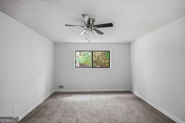 7052 Lodgepole Drive, Morrow, GA 30260
