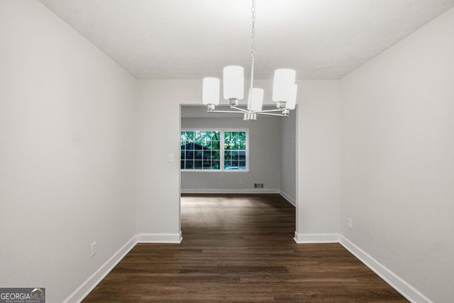 7052 Lodgepole Drive, Morrow, GA 30260