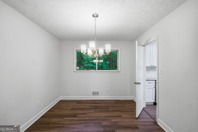 7052 Lodgepole Drive, Morrow, GA 30260