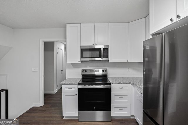 7052 Lodgepole Drive, Morrow, GA 30260