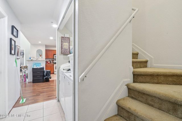 8550 TOUCHTON Road 1334, Jacksonville, FL 32216