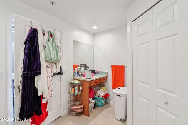 8550 TOUCHTON Road 1334, Jacksonville, FL 32216