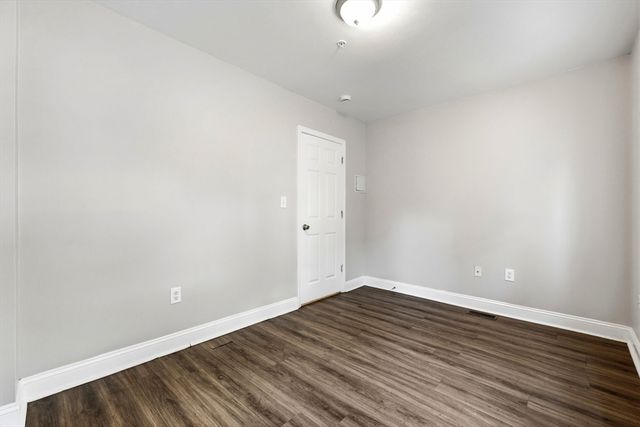 191 Everett St 1, Boston, MA 02128