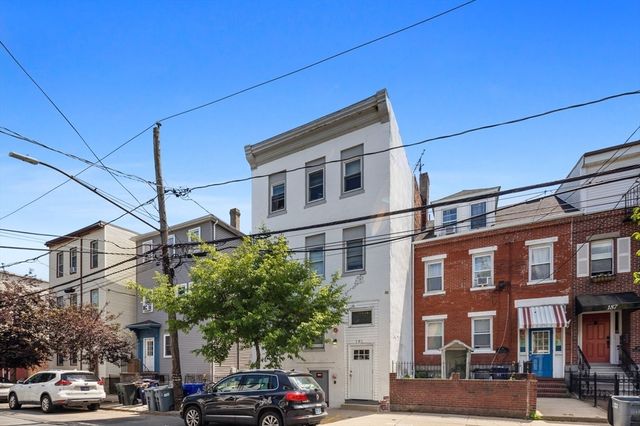 191 Everett St 1, Boston, MA 02128