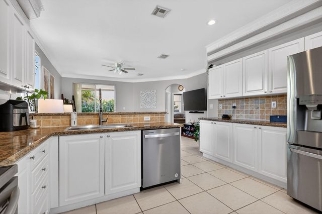 5325 SW 131st Terrace, Miramar, FL 33027