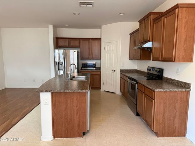 3446 E MESQUITE Street, Gilbert, AZ 85296