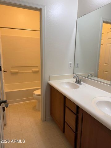 3446 E MESQUITE Street, Gilbert, AZ 85296