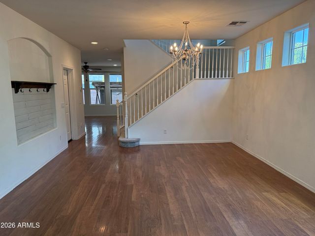 3446 E MESQUITE Street, Gilbert, AZ 85296