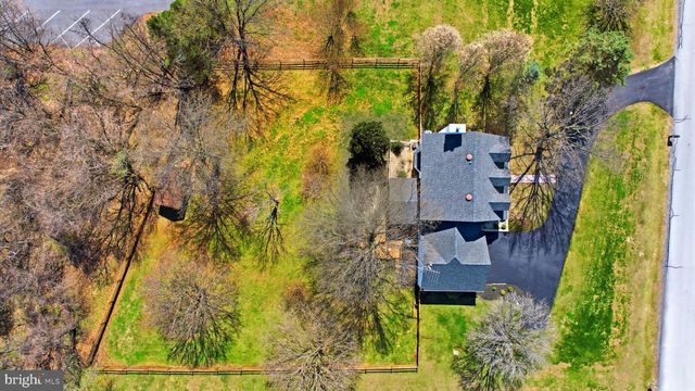 34 RENAISSANCE DR, Martinsburg, WV 25403