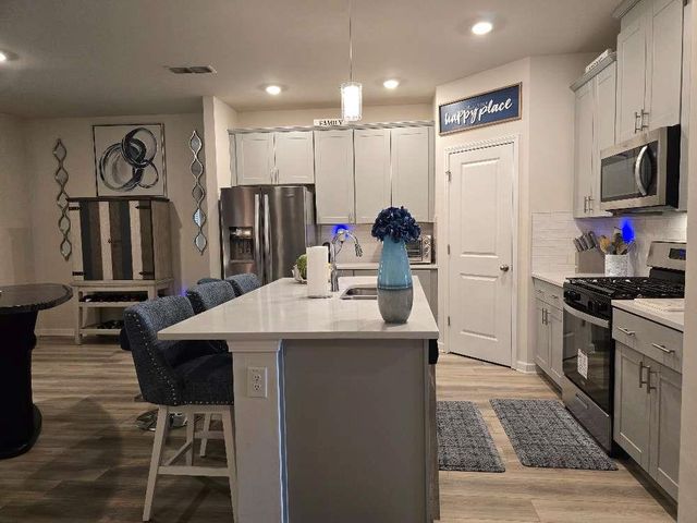 7789 Richmond Trail, Fairburn, GA 30213