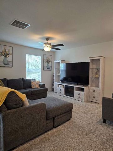 7789 Richmond Trail, Fairburn, GA 30213