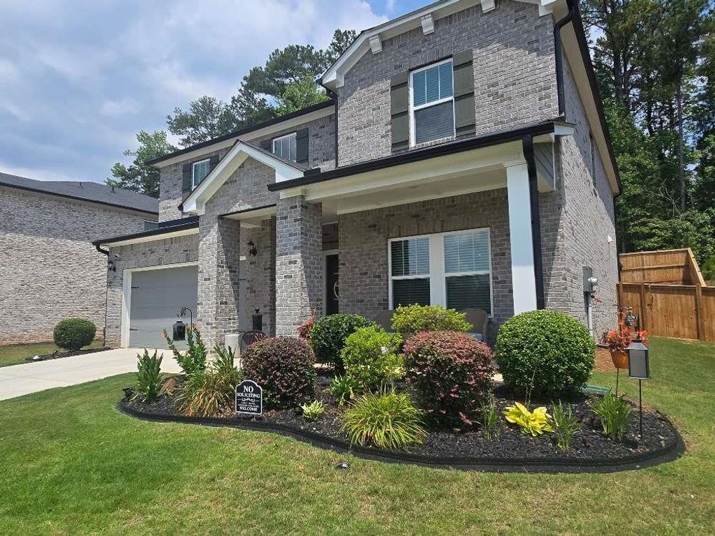 7789 Richmond Trail, Fairburn, GA 30213