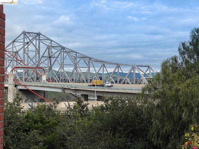 1799 1799 Pomona St, Crockett, CA 94525