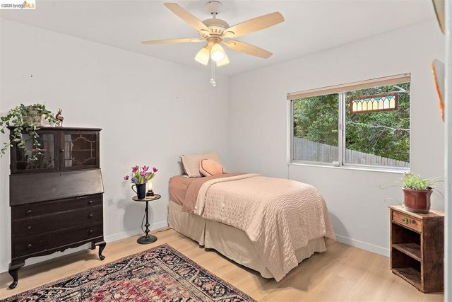 1799 1799 Pomona St, Crockett, CA 94525