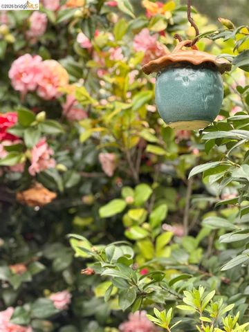 1799 1799 Pomona St, Crockett, CA 94525