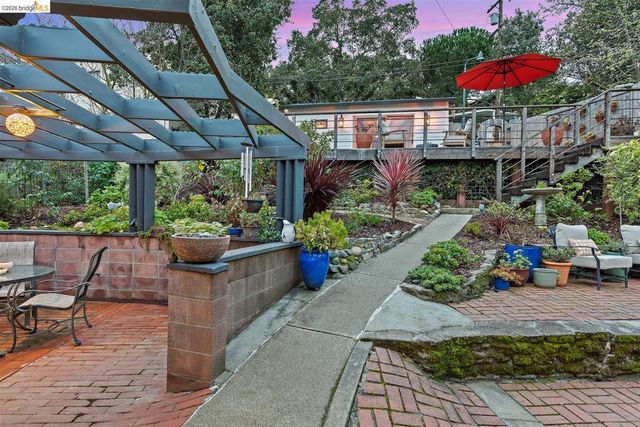 1799 1799 Pomona St, Crockett, CA 94525