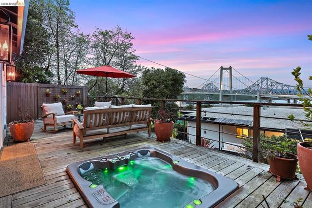 1799 1799 Pomona St, Crockett, CA 94525