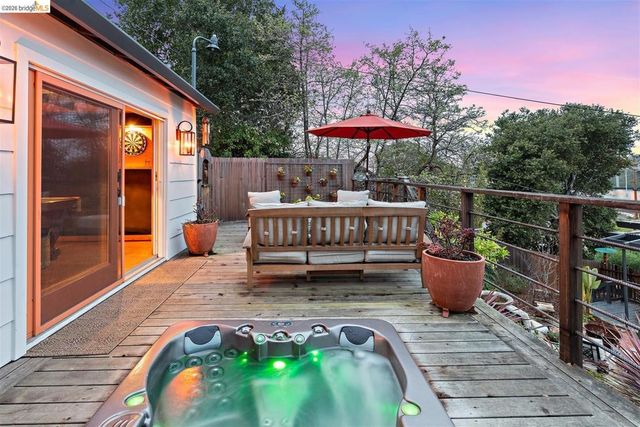 1799 1799 Pomona St, Crockett, CA 94525