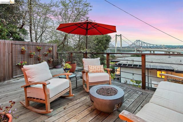 1799 1799 Pomona St, Crockett, CA 94525