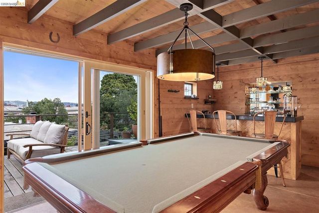 1799 1799 Pomona St, Crockett, CA 94525