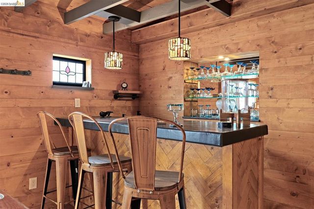 1799 1799 Pomona St, Crockett, CA 94525