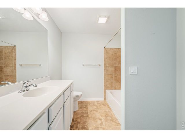 2497 Santa Fe Dr C, Longmont, CO 80504
