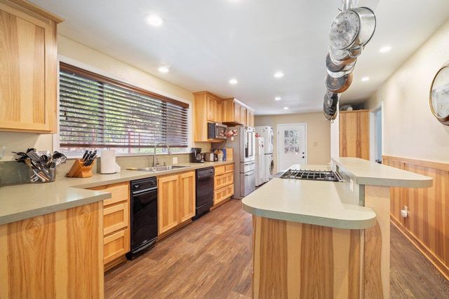 18921 Greenhorn Rd, Grass Valley, CA 95945