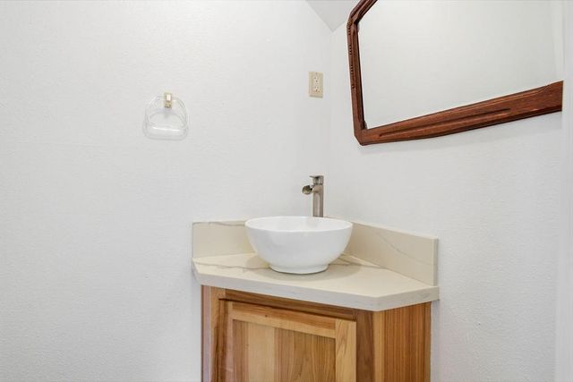 18921 Greenhorn Rd, Grass Valley, CA 95945