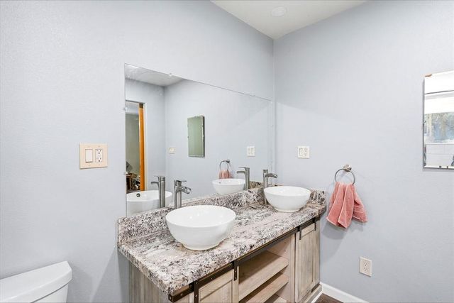 18921 Greenhorn Rd, Grass Valley, CA 95945