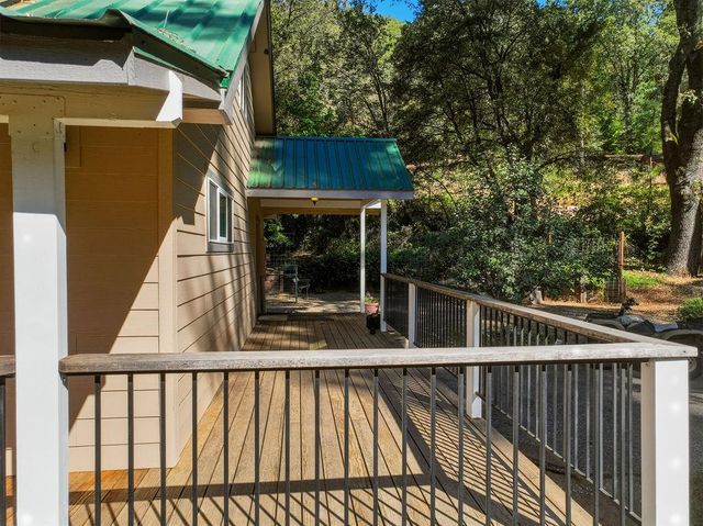 18921 Greenhorn Rd, Grass Valley, CA 95945