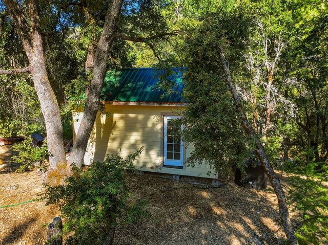 18921 Greenhorn Rd, Grass Valley, CA 95945