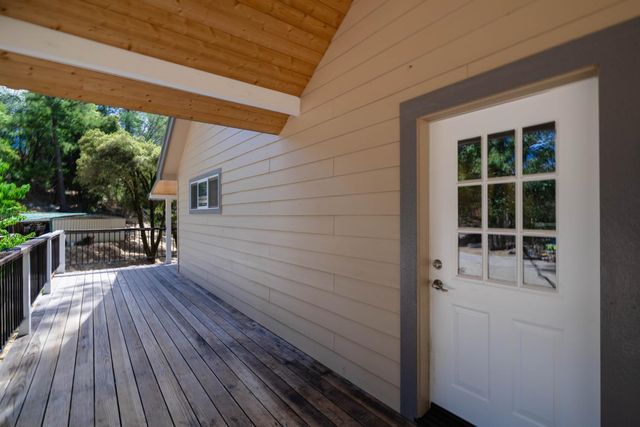 18921 Greenhorn Rd, Grass Valley, CA 95945